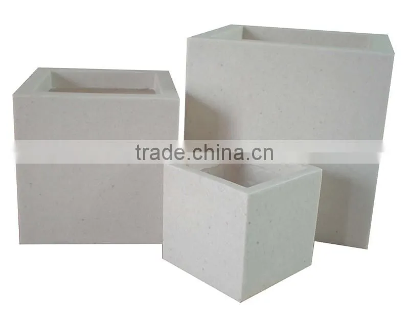 concrete flower pot with weather resistant feature