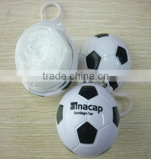 1552808 poncho with plastic ball packaging /Raincoats