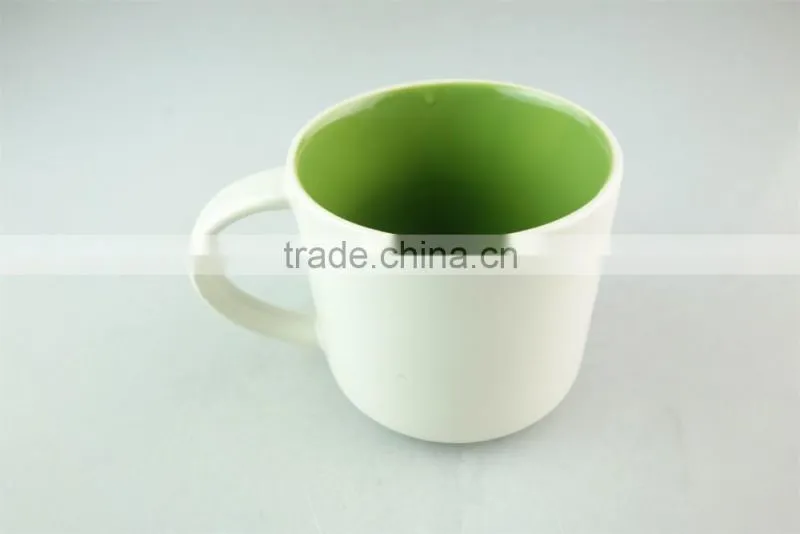 Cheap stocklot ceramic colorful beer mug with the handle