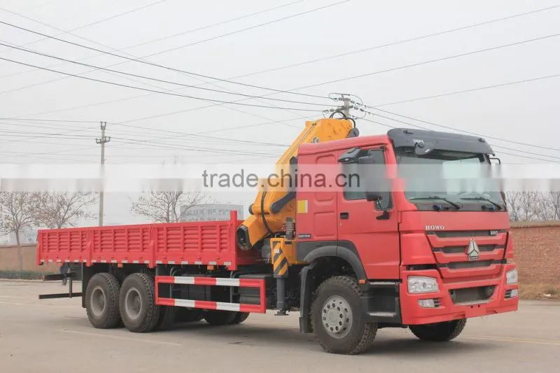 howo 6*4 12 ton truck crane gets up with the heavy and transport vehicle truck with loading crane