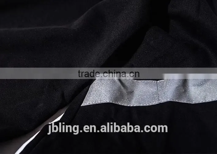 3m relective mask printed crewneck sweatshirt