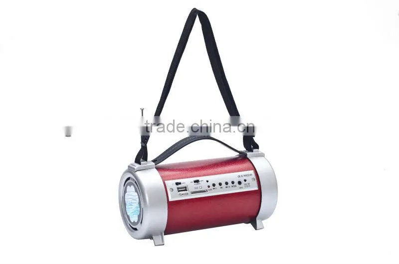 China High Quality Rechargeable Battery FM Radio Torch Light Portable Speaker
