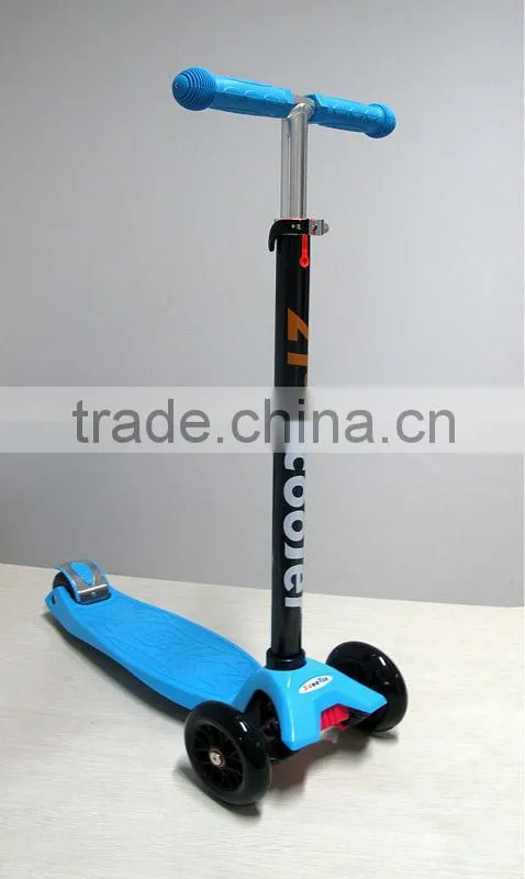 mini micro scooter with seat-o-bar handle