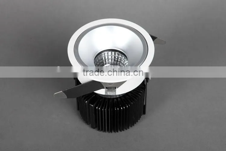 Recessed 15w cob led spot light with champagne silver reflector
