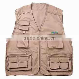 65% polyetser / 35% cotton reporter vest fishing vest