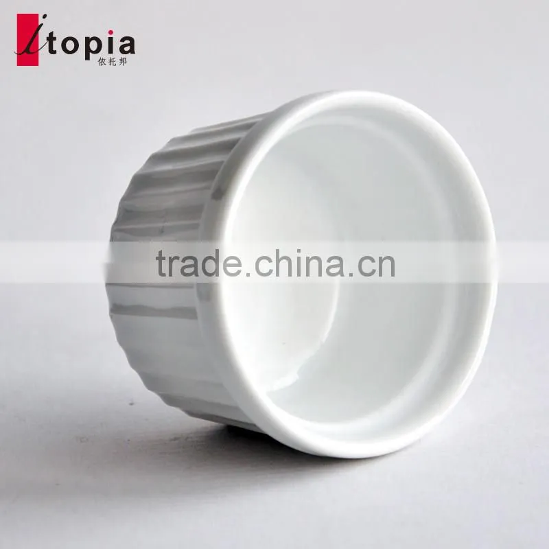 Round white funny ceramic mug cup