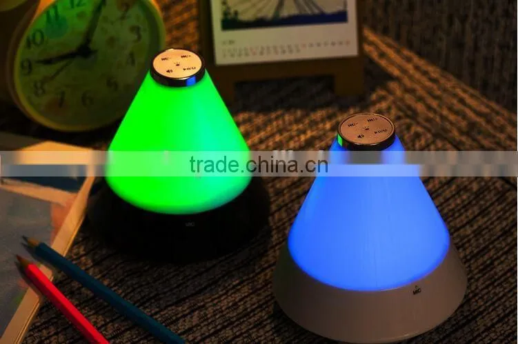 2015 LED Colorful LED Light Bluetooth Speaker 360 Degree Super Bass 3D Sound BT Speaker With FM Radio