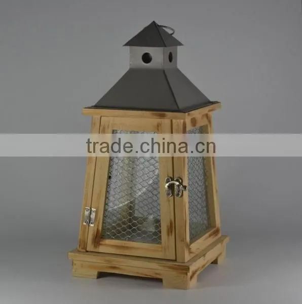 Pretty wooden candle lantern