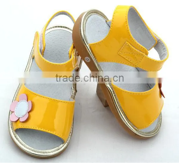 2012 NEW CHILDREN SANDALS