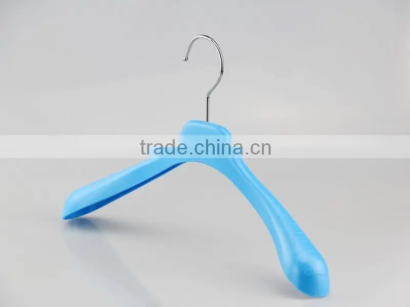colorful childern plastic hanger with cheap price for kids