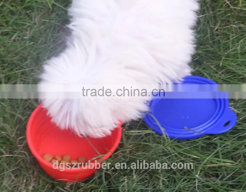 Pets Silicone Food & Water Collapsible Travel Bowl with Clip for Dog and Cat