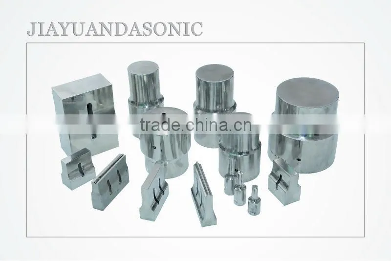 ultrasonic welding horn