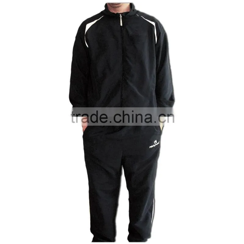 jogging wear/warm up suit
