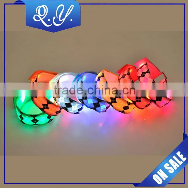 Colorful Plastic Bangles LED Flashing Body Jewelry with Factory Price