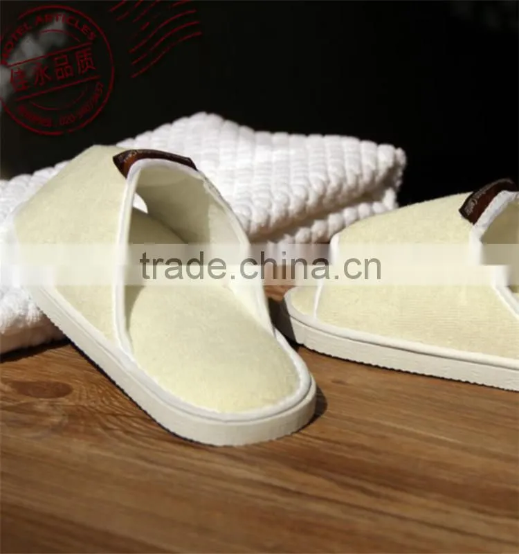simple open toe slipper for spa
