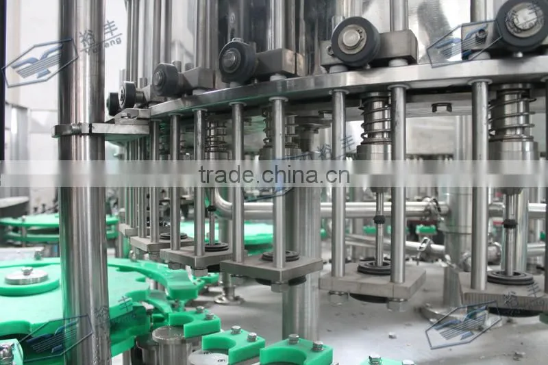 Cylinder lifting type glass bottle alcohol filler