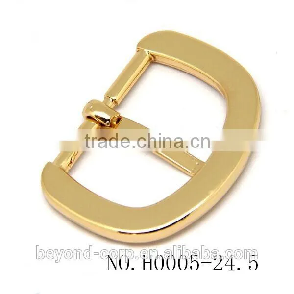 24.5MM D shape handbag buckle in gold finish