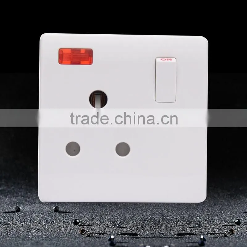 Hot Sale Round Pin Electrical Switch Socket with Neon