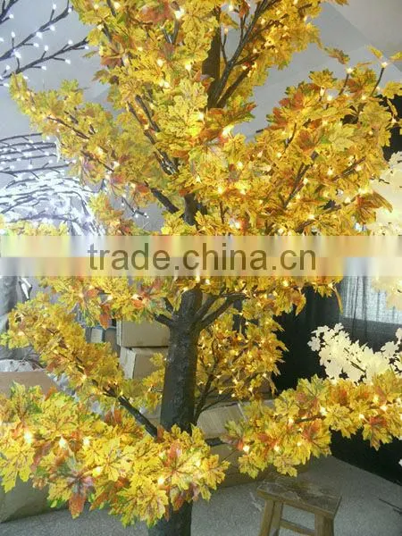 2013 new led tree type with black canada maple+white leds