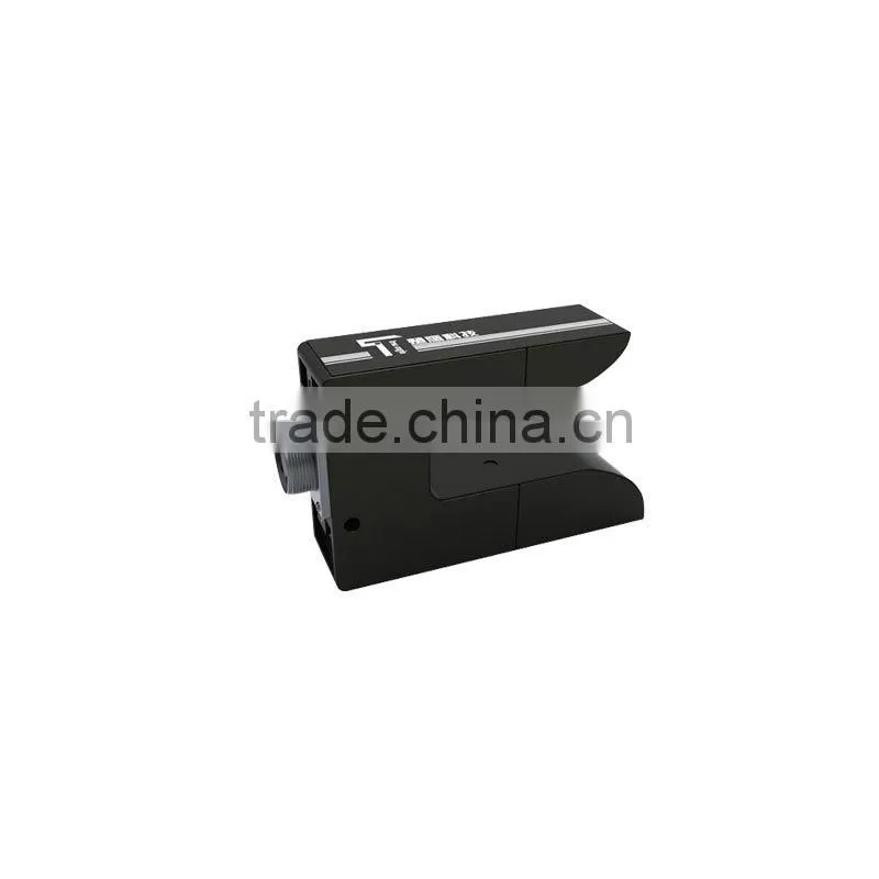 Photoelectric digital sensor for web guiding system