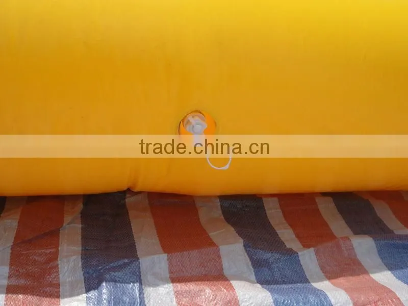 Hola water game inflatable volleyball court for sale