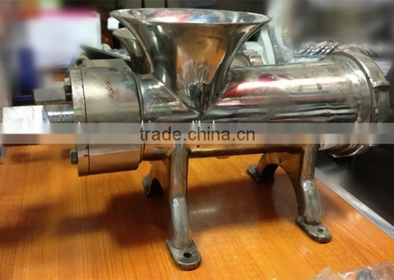 top quality ,easy to use ,meat mincer No.10 with 3 size tubes