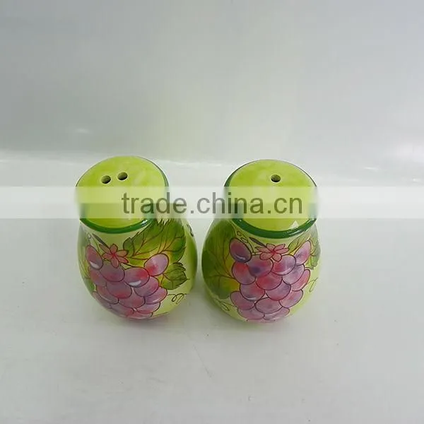 Hot sale ceramic salt and pepper shaker