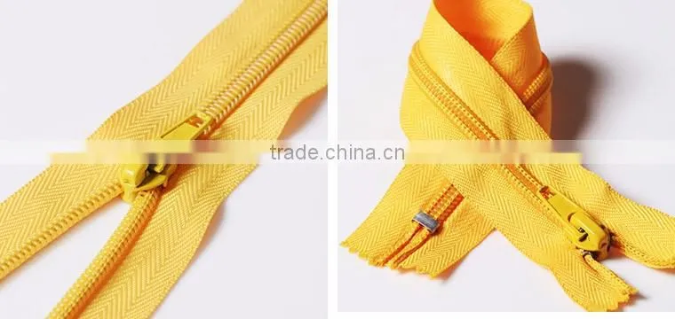 #7 Nylon Coil Zipper or Zips