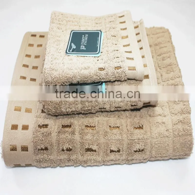 Solid-colored set with diamond pattern Egyptian cotton towel set