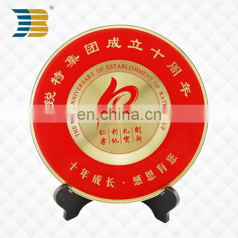 High quality custom design 24k gold metal trophy
