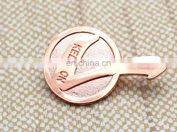 2017 cheap custom enamel pin badges with your own design logo