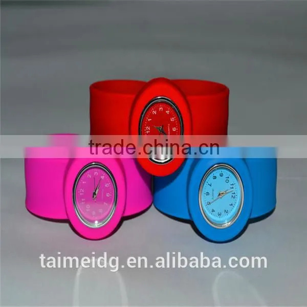 Top design slap on watch silicone