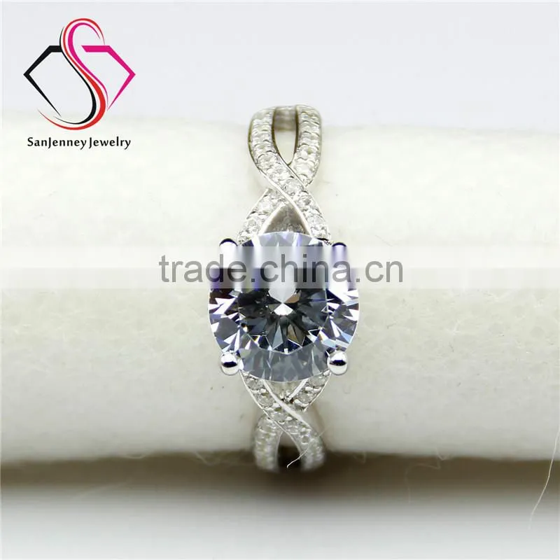 Round Brilliant Cut Forever Classic Moissanite 2CT 8.0mm Center 14k 18k White Yellow Gold Diamond Engagement Ring