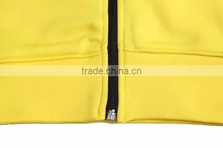 Special spring new authentic yellow outdoor Sportwear, men's singles thin mountaineering wear windproof Sport Jacket