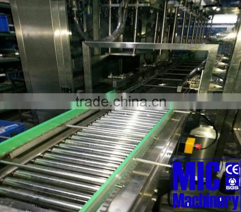 Micmachinery hot selling oil packing machine volumetric filling machine automatic engine oil filling machine