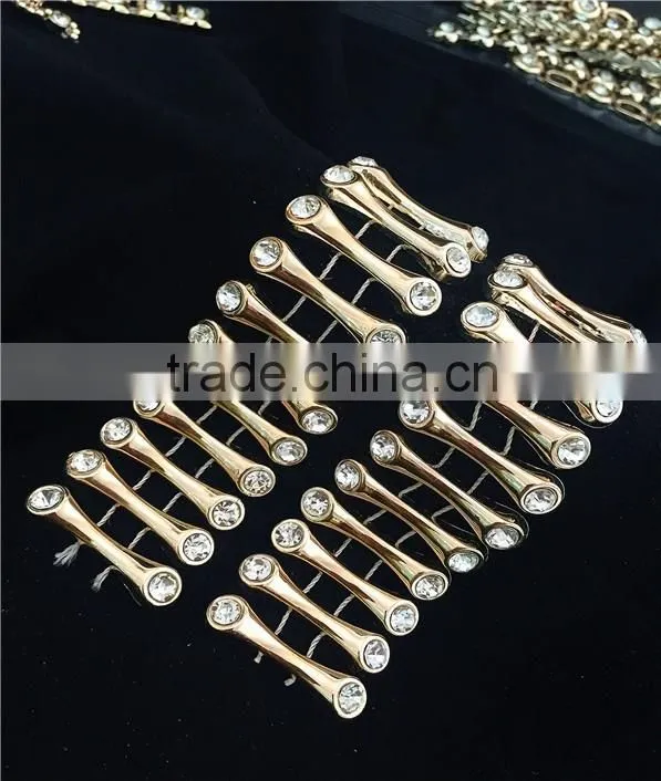 Gold plastic acrylic crystals rhinestone chain wholesale