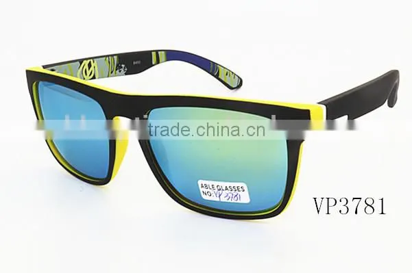 men plastic custom cheap sunglasses with low MOQ