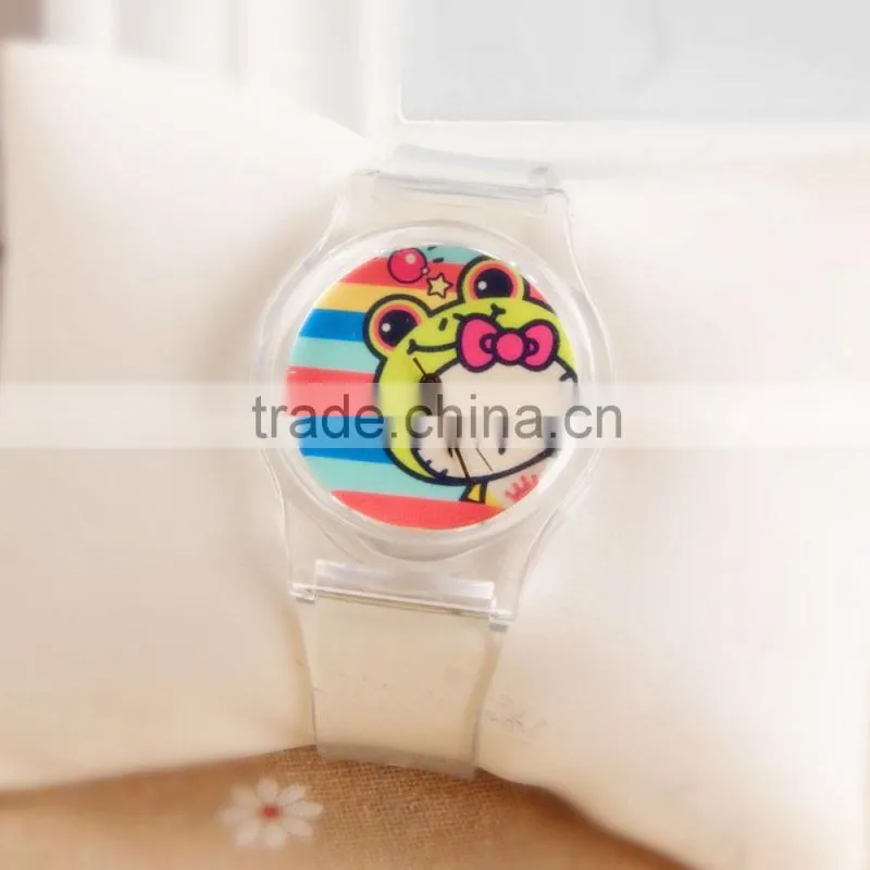 Stock!Fashion High Quality New Arrival Cheap Simple Transparent Plastic Wrist Watch for Gift