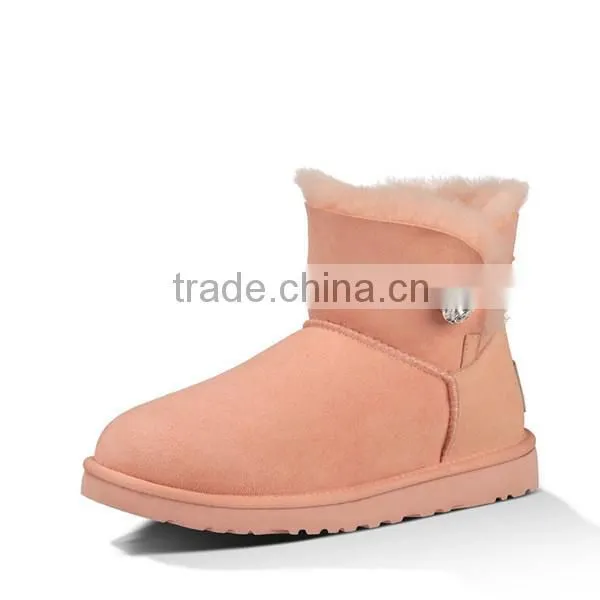 Leisue beauty essential warm snow boots with cheap price in China