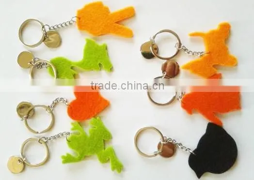 Promotional cheap heart shape natural wool felt Keychain
