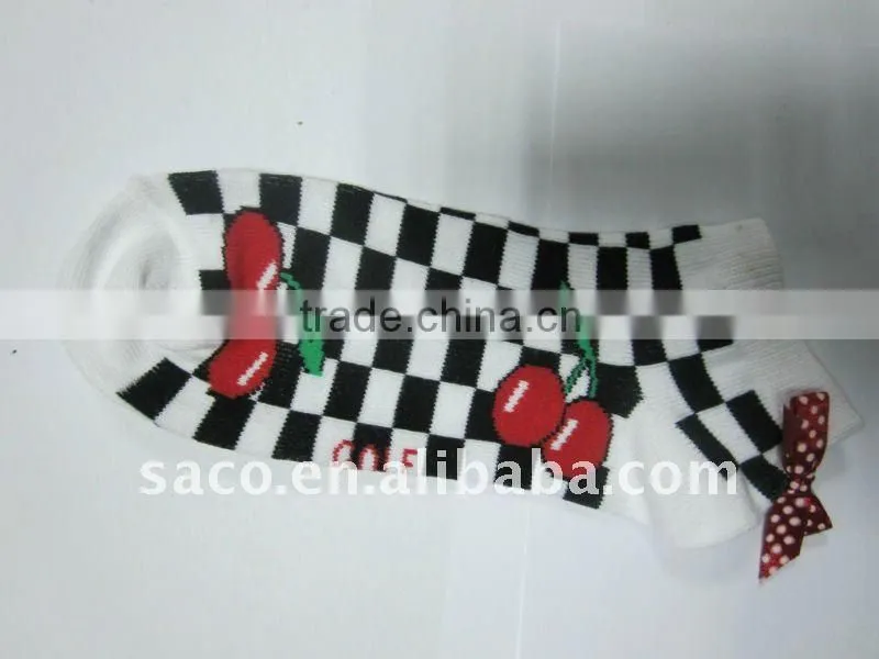 Fashion children's sock with the bow on it
