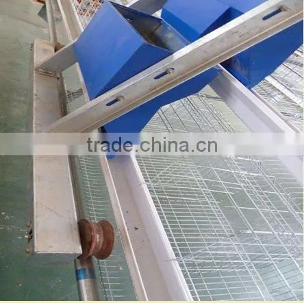 Automatic chicken feeding machine