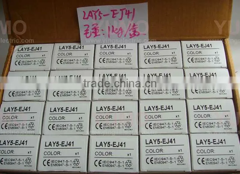 LAY5-EJ41 YUMO in stock Push button switch LAY5 Series Selector Switch