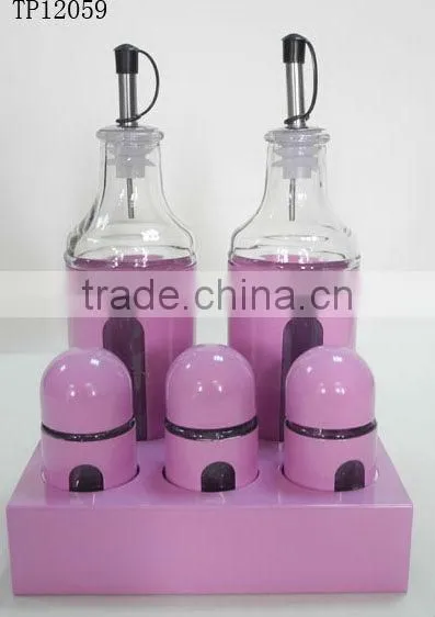 pink plastic sleeves cylinder glass salt and pepper wedding favors