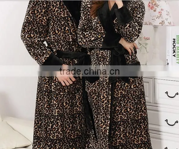 Chinese Leopard grain printed coral fleece bathrobe