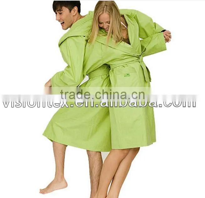China Factory Microfiber Cheap Bathrobe