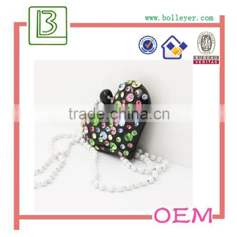 2015 Latest Design Hollow Out Heart Shaped Necklace