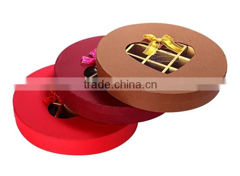 Set up ribbon cardboard packaging chocolate round box