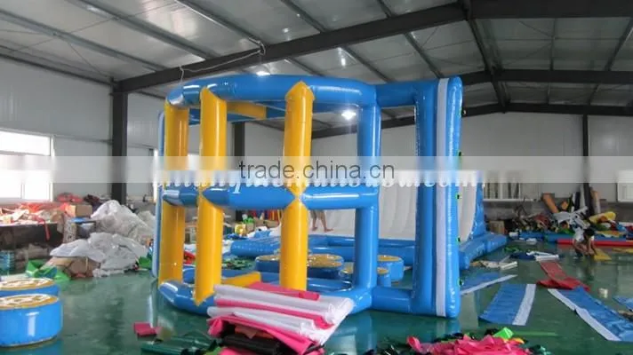 Gaint Outdoor inflatable floating obstacle with frame pool
