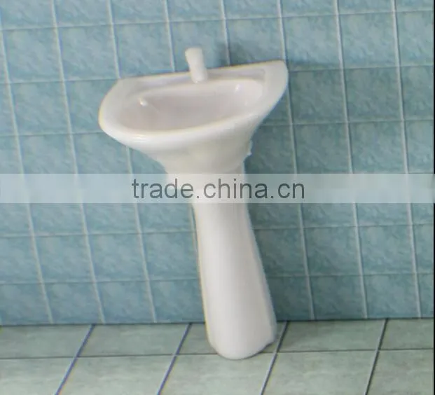 toilet bathroom building materails, model toilet furniture, architectural plastic model bathtub for scale 1/20